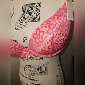 I Love Your Style Womans Pink/Beige Bra Size 40C